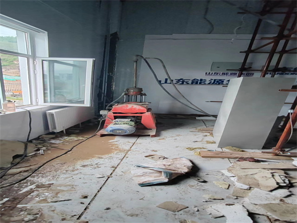 岳麓地基基础下沉墙体裂缝加固注浆顶升施工